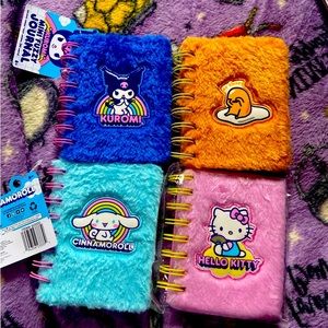 Sanrio Hello Kitty and Friends Mini Fuzzy Plush Notebooks Set NWT